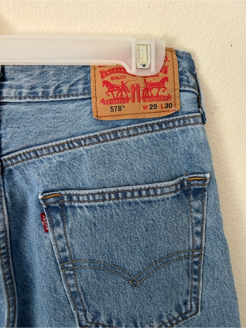 Levi’s 578 light med wash 100% cotton loose baggy 90’s jeans 29” unisex - Picture 11 of 14